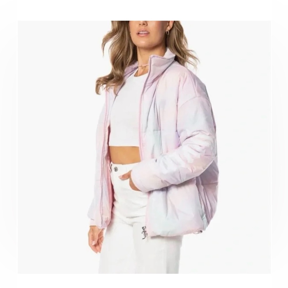 NWT Juicy Couture Avalon Puffer Jacket! Large